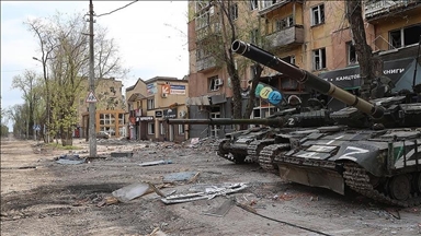 Ukrayna: Artêşa Rûs 27 hezar û 700 esker, 1228 tank ji dest dan