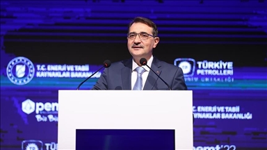 وزير الطاقة التركي: سفينة التنقيب الرابعة تصل البلاد 19 مايو الجاري 