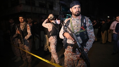 Explosion rocks Pakistan's commercial capital