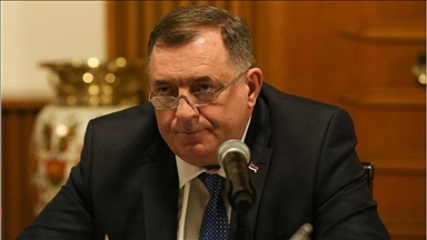رهبر صرب‌های بوسنی خواستار استعفای رئیس شورای ریاست جمهوری بوسنی و هرزگوین شد