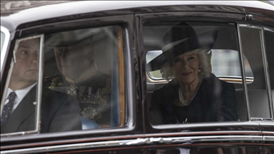 Prince Charles, Camilla kick-off 3-day tour of Canada