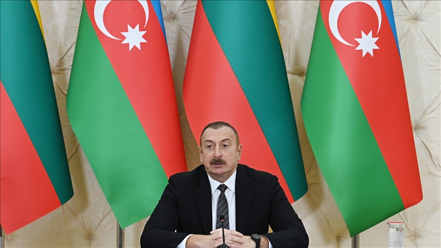 Лидер Азербайджана: Мы хотим перевернуть страницу вражды с Арменией