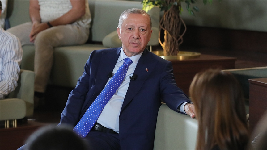 Cumhurbaşkanı Erdoğan: Gerek Rusya gerek Ukrayna'yla ilgili denge politikası güdüyoruz