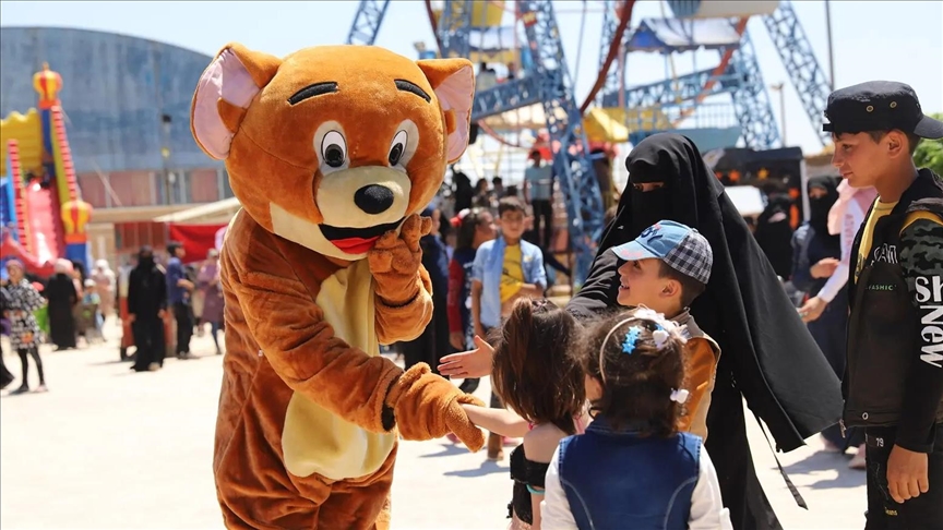 برنامه تفریحی ترکیه برای کودکان یتیم سوری