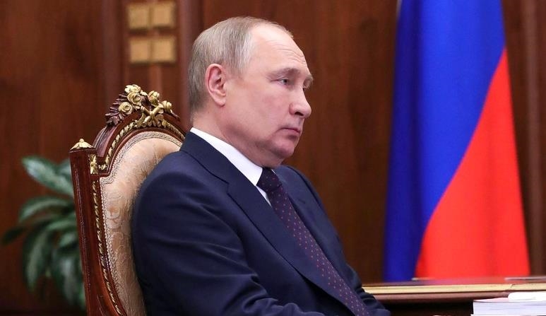 Путин: против России развязана война в киберпространстве