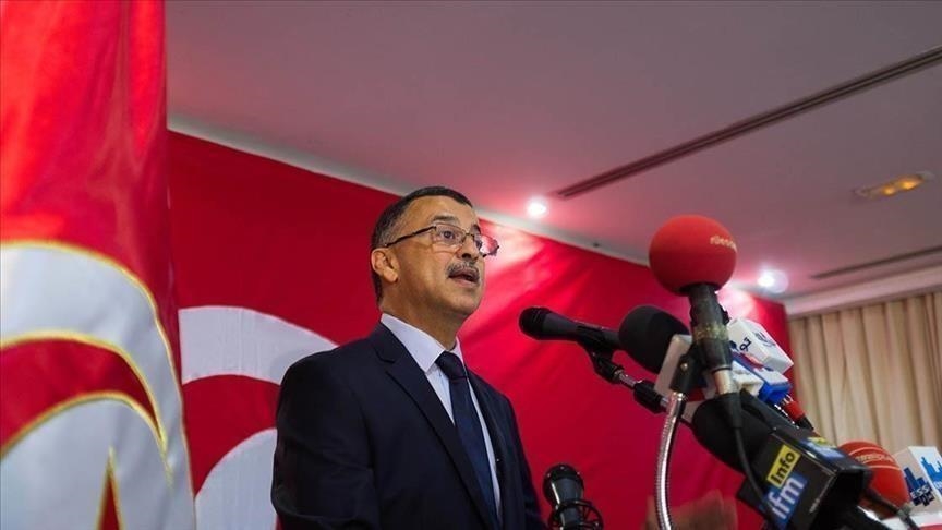 Tunisie: l'ancien bâtonnier condamné à un mois de prison avec sursis