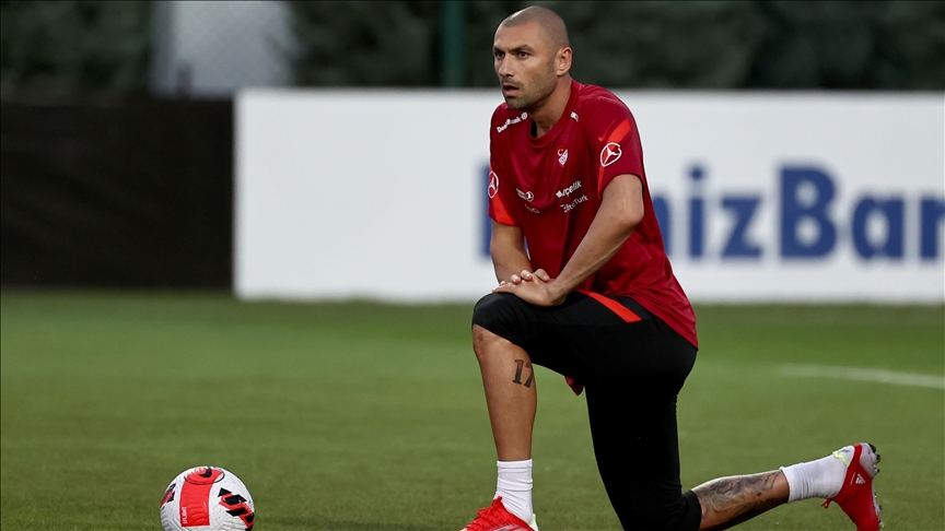 Turkish forward Burak Yilmaz to leave Lille after Saturday's league match