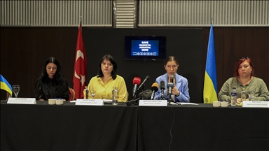 نساء وأمهات جنود أوكرانيين يشكرن تركيا على مبادراتها الإنسانية