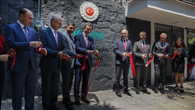 Yunus Emre Enstitüsü, Meksika'da ziyaretçilere kapılarını açtı 