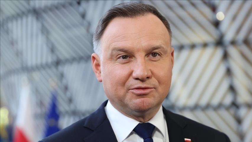 Le président polonais appelle à reconstruire l’Ukraine en utilisant les fonds russes gelés