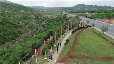 PKK'lı teröristlerce 29 yıl önce katledilen 33 asker unutulmadı