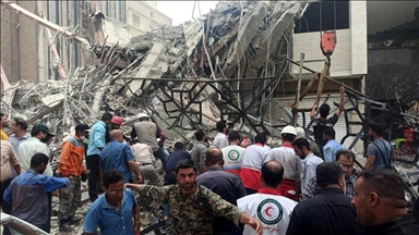 В Иране обрушилось 10-этажное здание, есть погибшие