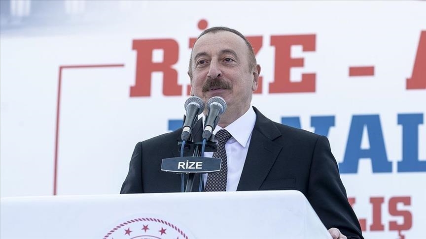 علييف يعلن الاتفاق مع أرمينيا لفتح ممر "زنغازور"