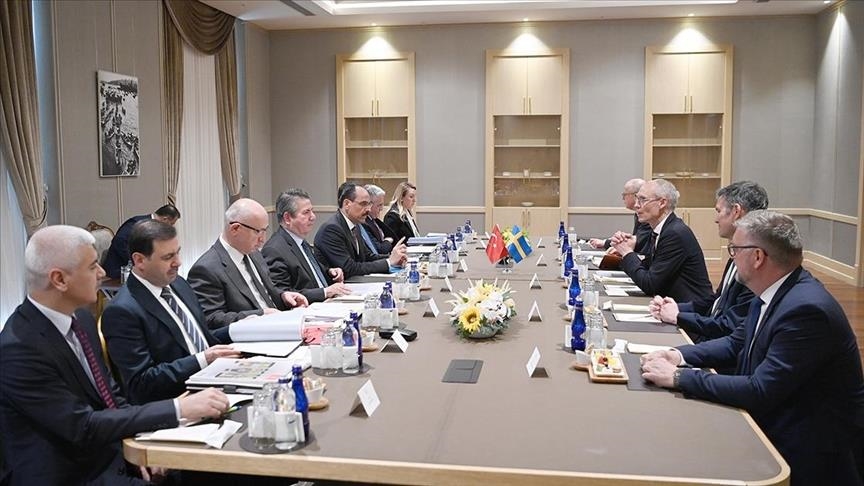 Adhésion à l'OTAN: les délégations turque, suédoise et finlandaise se rencontrent à Ankara