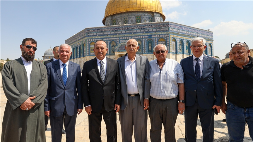 مدير "أوقاف" القدس للأناضول: زيارة تشاووش أوغلو للمسجد الأقصى تاريخية"
