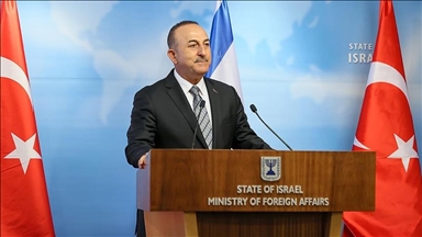 Cavusoglu : "Un agenda positif avec Israël peut nous permettre d'évaluer les différends de manière constructive"