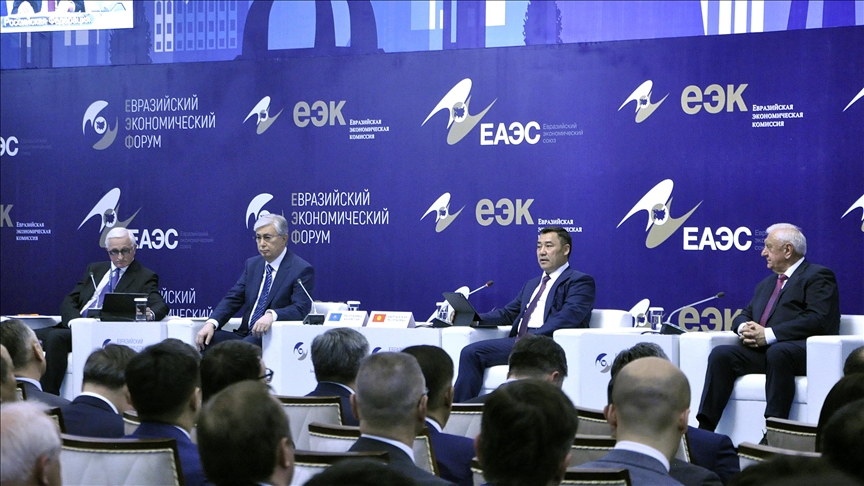 В Кыргызстане прошел первый Евразийский экономический форум