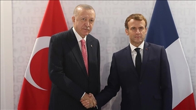 Turkish, French presidents discuss Sweden, Finland’s NATO bids