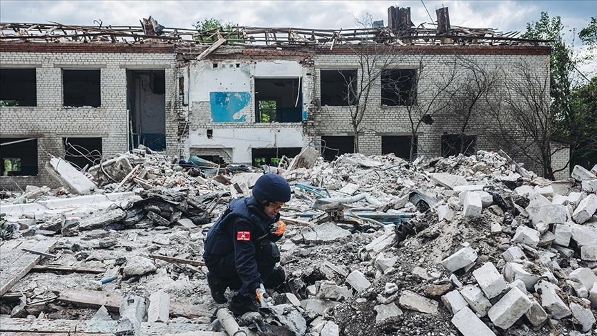 Russia attacking areas near Syevyerodonetsk city, says Ukrainian military