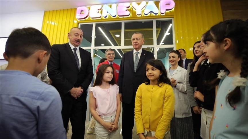 Президенты Эрдоган и Алиев приняли участие в открытии двух центров в Баку