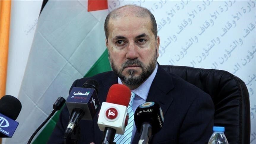 مستشار عباس يدعو للدفاع عن المقدسات عبر مواجهة إسرائيل 