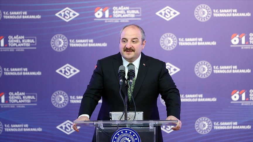 Bakan Varank: Bu ülkede yurt dışı sevdalısı bir siyasi varsa ana muhalefetin başkanıdır