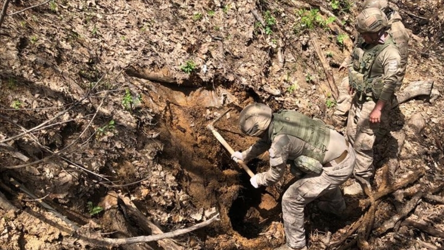 Mehmetçik, Tunceli'nin Ali Boğazı bölgesinde teröristlerin peşini bırakmıyor 