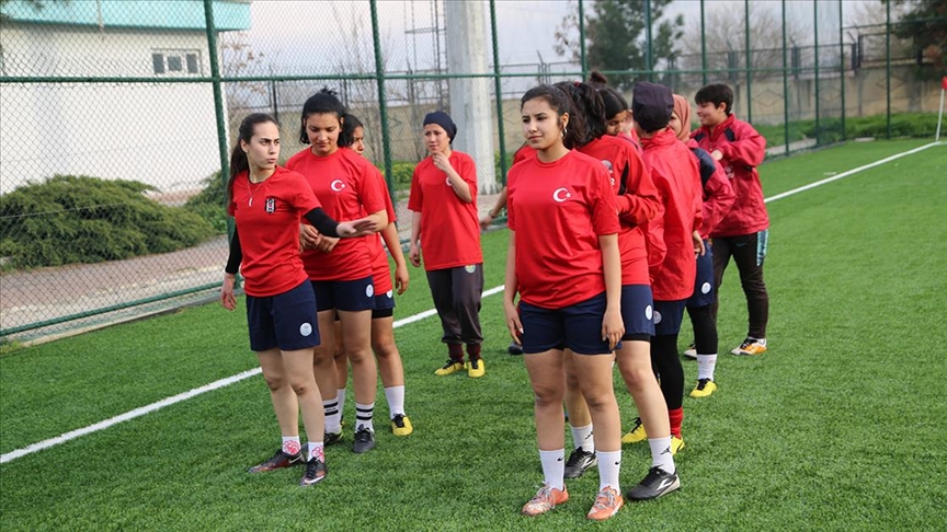 bulmacada gönenç adem kılıççı kürt mü