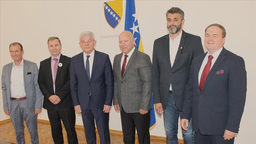 BiH: Džaferović sa rukovodstvom OO za obilježavanje 27. godišnjice genocida nad Bošnjacima u Srebrenici