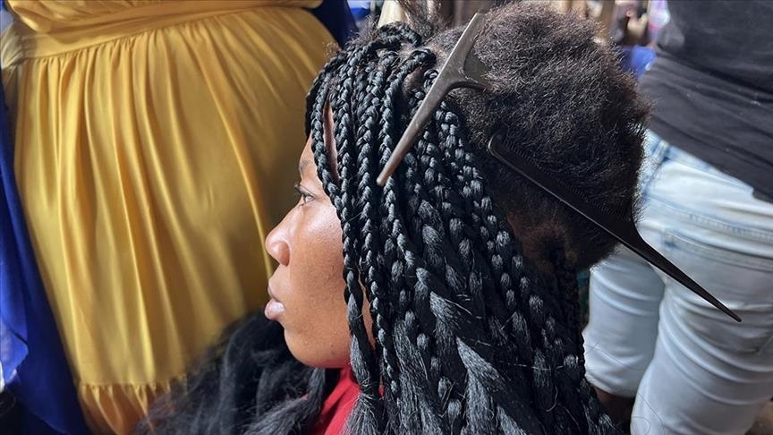 „Aфриканска плетенка“ – фризура која во исто време e одраз на идентитет и историја