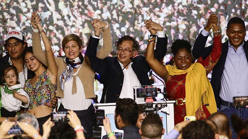 Gustavo Petro: "Lo que se disputa es el cambio", después de una primera victoria en las