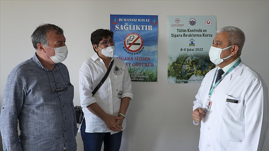 40 yıllık bağımlılıkları sigara bırakma polikliniği sayesinde son buldu