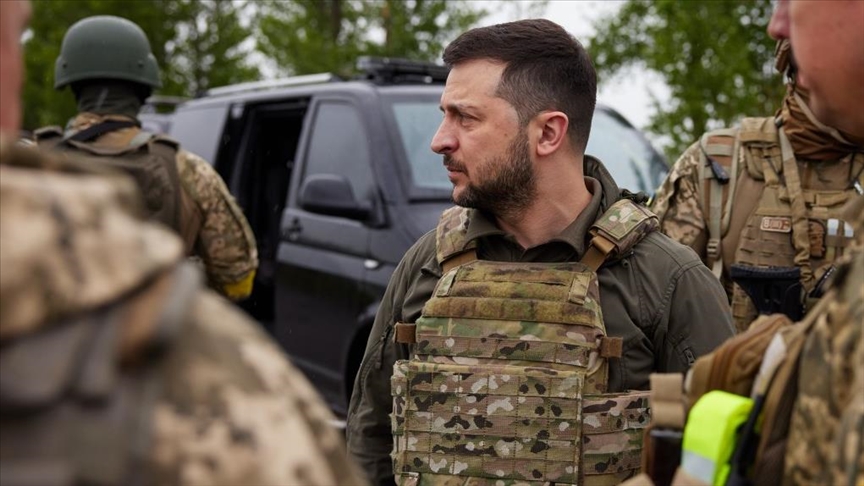 Зеленский: Ежедневно погибает 60-100 украинских военных, 500 получают ранения