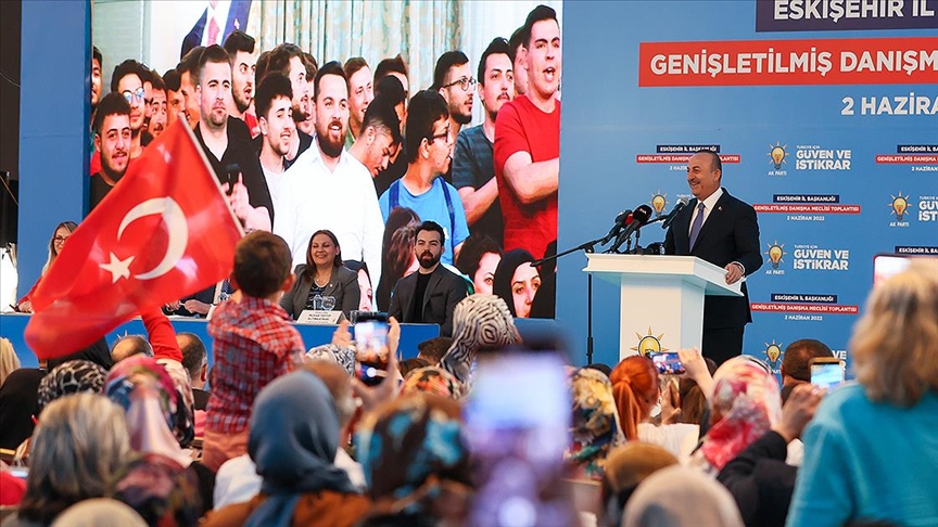 Bakan Çavuşoğlu: Pençe-Kilit Harekatı'yla bize yönelik tehdit oluşturan teröristleri Kuzey Irak'tan temizliyoruz