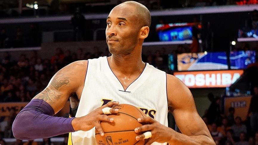 Kobe Bryant's Jersey From 1997 NBA Playoffs Sells for $2.73