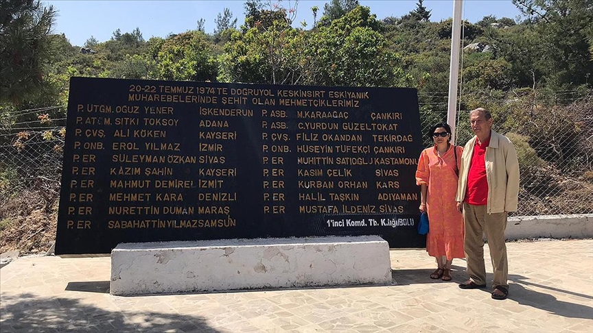 48 yıl sonra Kıbrıs'a giderek şehit arkadaşları için dua etti