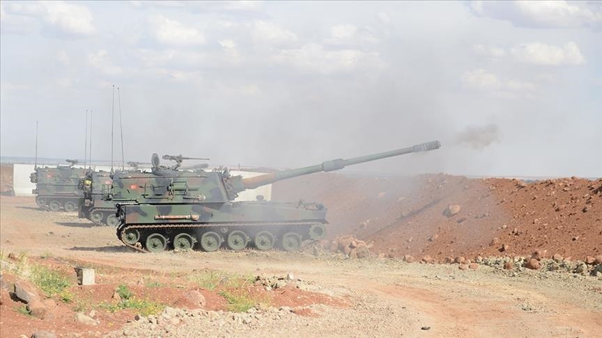 الجيش التركي يدمر أوكارا لإرهابيي "بي كي كي" شمالي العراق