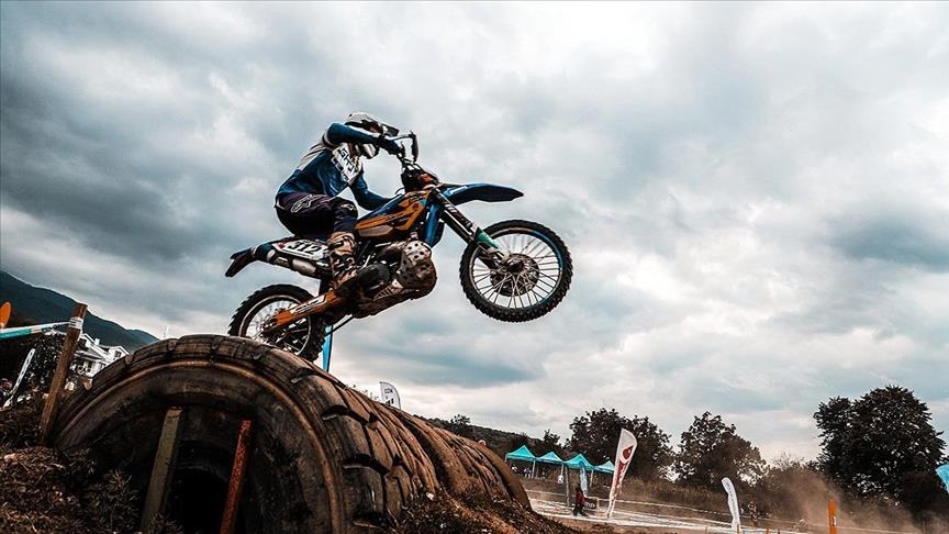 Третий этап мотогонок Турции по эндуро пройдет в Измире