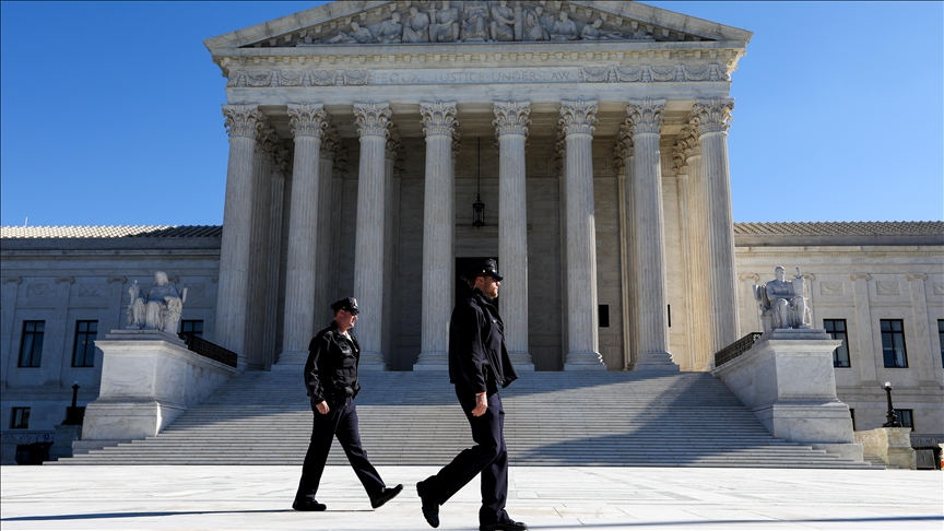 Armed man who threatened Kavanaugh arrested near US Supreme Court justice's home