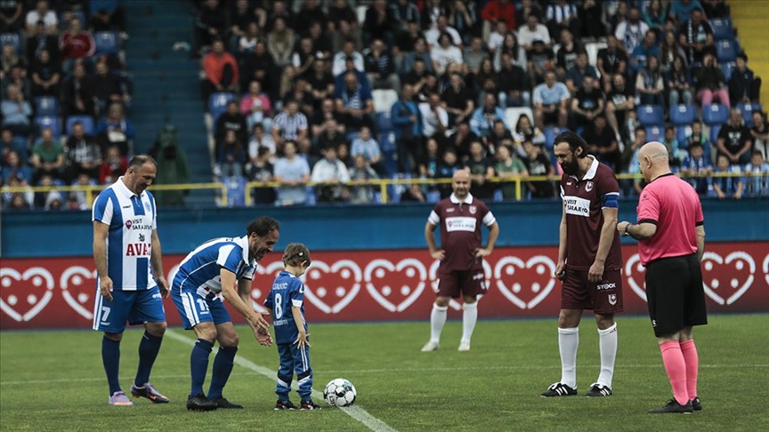 Remake derbija iz 1996. godine: Bivši fudbaleri Želje i Sarajeva remizirali na Grbavici