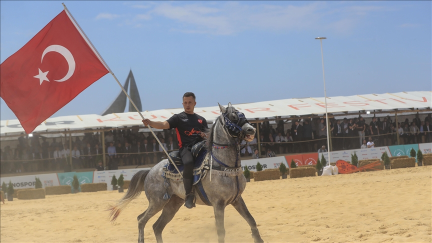 В Стамбуле стартовал V Фестиваль культуры этноспорта