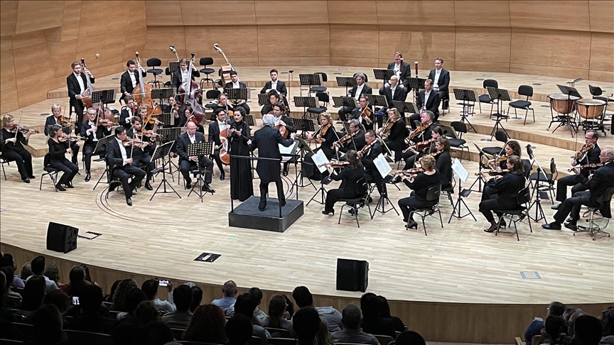 Deutsches Symphonie-Orchester Berlin captivates audience in Türkiye