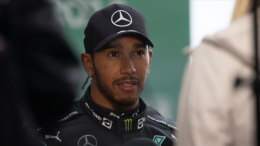 F1 driver Hamilton given honorary Brazilian citizenship