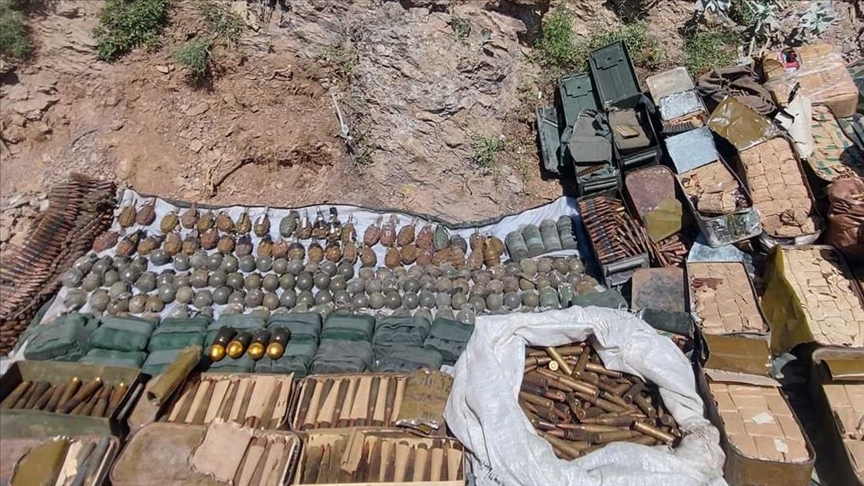 الجيش التركي يضبط أسلحة لـ"بي كي كي" شمالي العراق