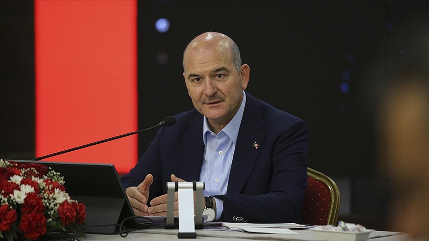 Bakan Soylu: 1 Temmuz itibarıyla mahallelerde ikamet edebilecek yabancı oranı yüzde 20'ye düşürülecek
