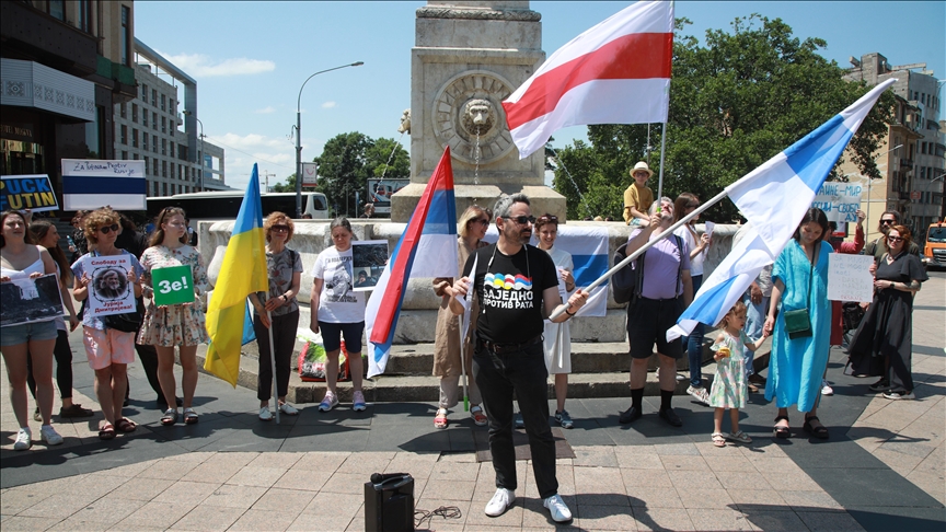 Pro-Ukraine protest held in Serbian capital Belgrade