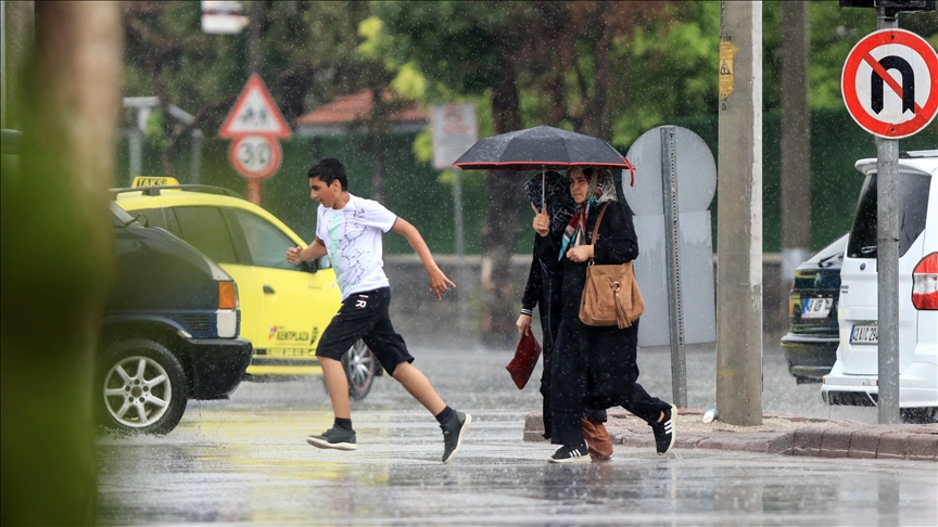 Yağmurlukları çıkarın: Konya'ya yağış geliyor! Konya'da bugün hava nasıl? |  KONYA HAVA DURUMU
