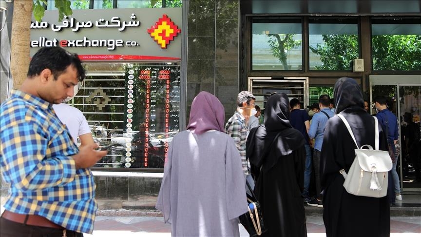 Mata uang Iran capai titik terendah sepanjang sejarah