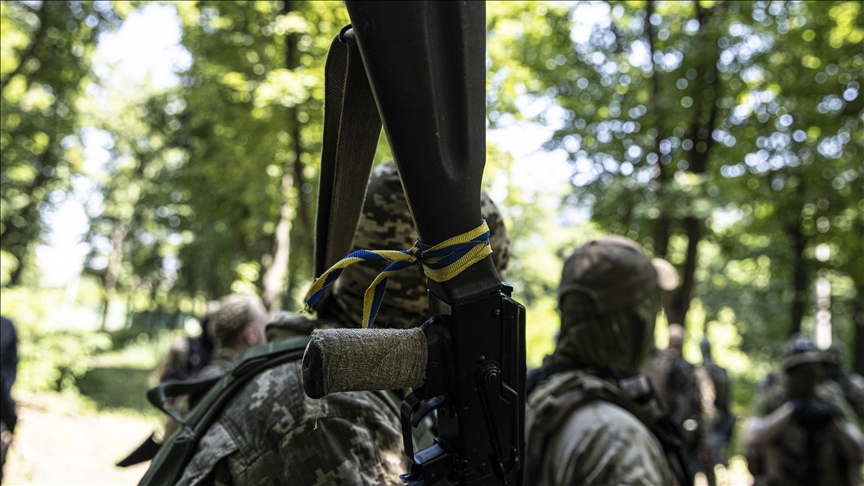 Украинский спецназ несет круглосуточное дежурство на передовой войны с РФ