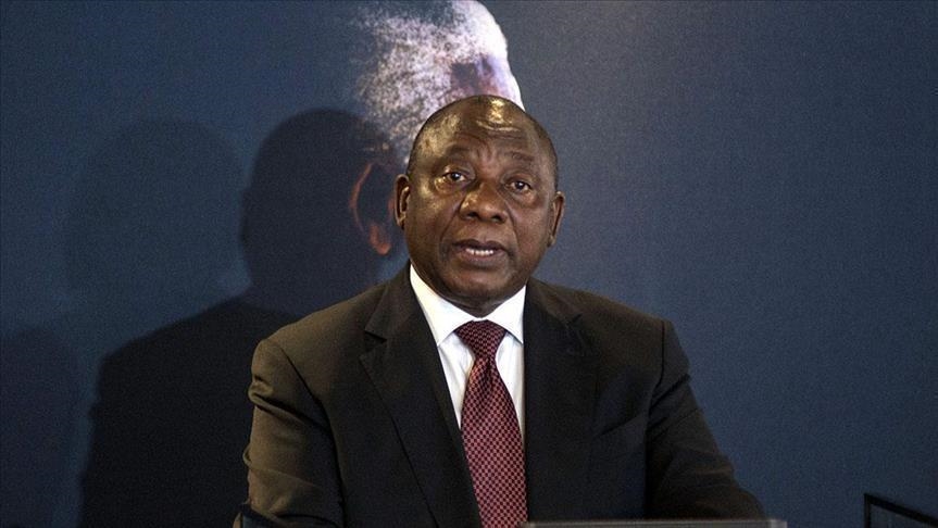 Afrique du Sud : les appels à la démission du président suscitent des réactions mitigées
